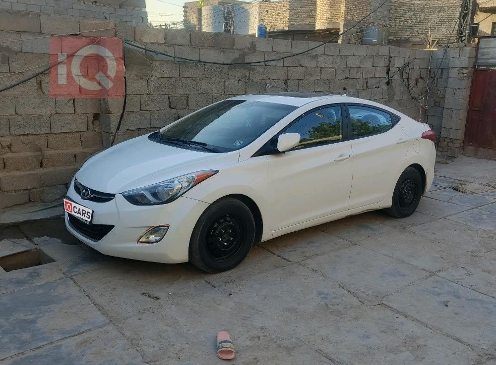 هيونداي النترا
